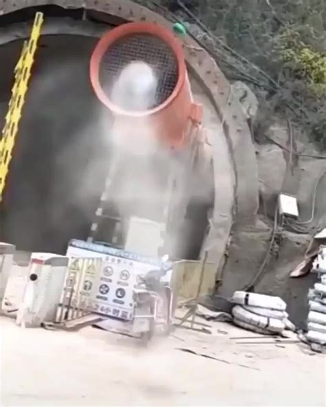 This is the Dust Absorber. : r/Satisfyingasfuck