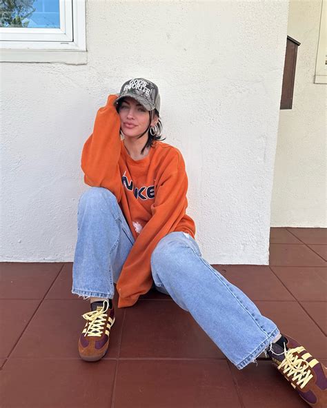 K Y L I E R Δ E H A L L (@kylierae) • Instagram photos and videos