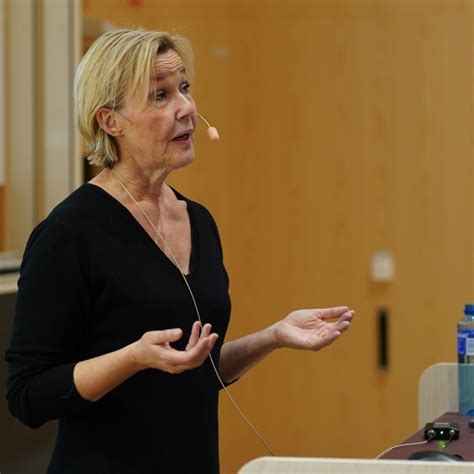 Sustainability in the Real Estate sector - Stockholm Business School