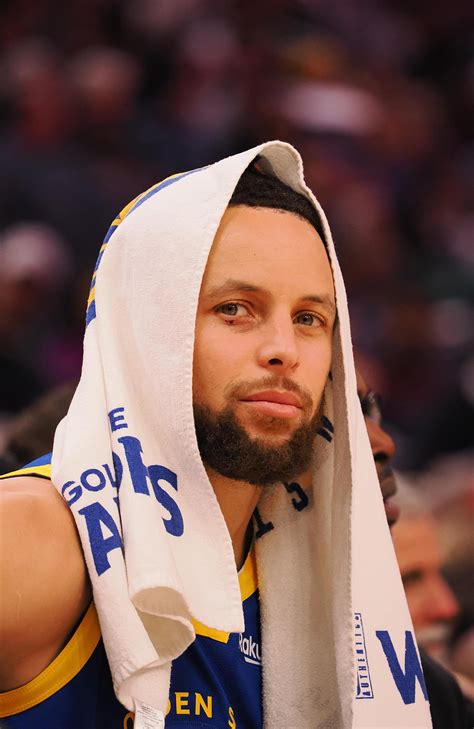 Warriors get bad Steph Curry news after worrying health comments by