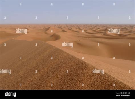 sand dune ridge sand dunes sands dune ridges stock photo alamy