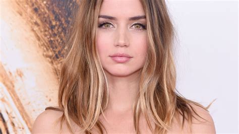 Download wallpaper look, makeup, actress, hair, Ana de Armas, Ana de ...