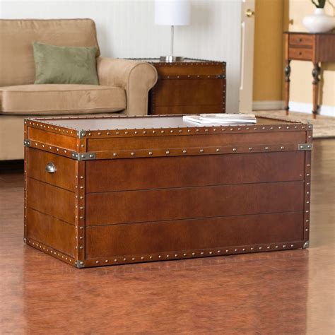 SEI - Steamer Trunk Cocktail Table | Couches.com
