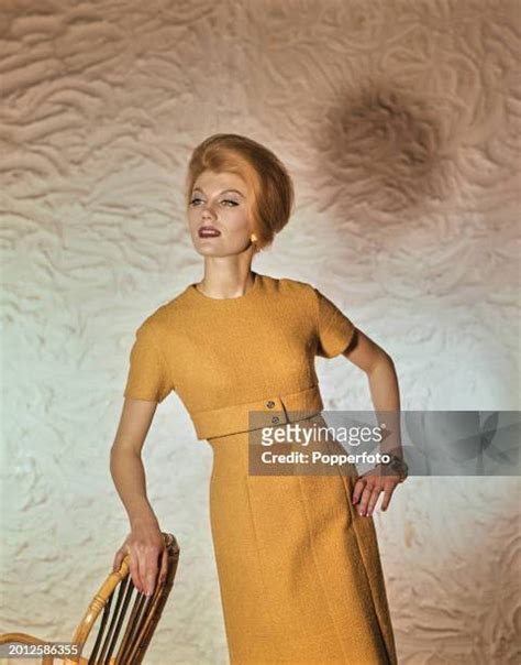 4,120 1962 Fashion Stock Photos, High-Res Pictures, and Images - Getty ...