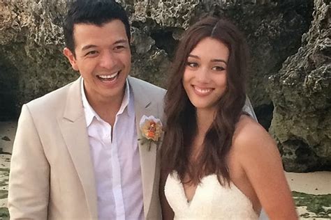 jericho rosales kim jones exchange vows  beach wedding  personal