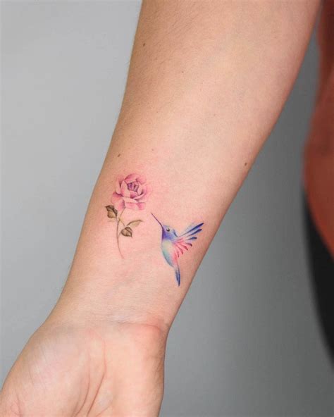 15+ Hummingbird Tattoo Designs And Their Meanings