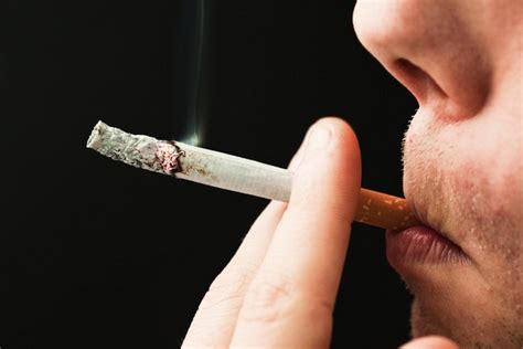 Сколько никотин держится в крови: как быстро вывести из организма