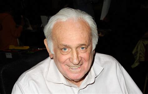Carmine Caridi : Latest News - Closer Weekly