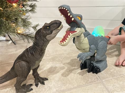 *HOT* Jurassic World Tyrannosaurus Rex Toy Only $18.86 After Walmart ...