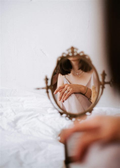 Unmasking the Fragile Self-Esteem Behind Narcissistic Traits - KnowYourNarc