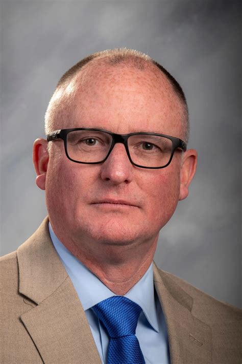 Larry Lee | Dining and Hospitality Services