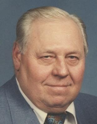 Green Bay's Legacy: Recent Obituaries (Green Bay Press Gazette) - r046f1x