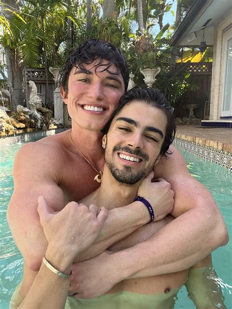 Gabriel Drummond on Twitter: "💘 https://t.co/gFOaw1gwyg" / Twitter