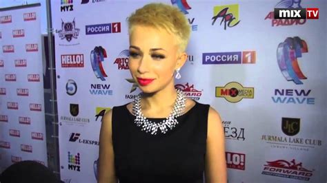 ЮЛИЯ ПЛАКСИНА о дебютном выступлении на "Новой волне 2014" - YouTube