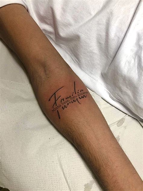 Tatuagens Masculinas Familia - Tattoo família | Tatuagens pequenas antebraço, Tatto masculina ante ...