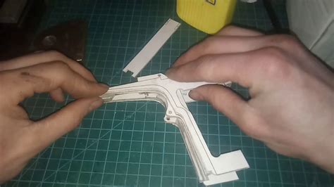 DIY пистолет макарова пм из бумаги ч4 - YouTube