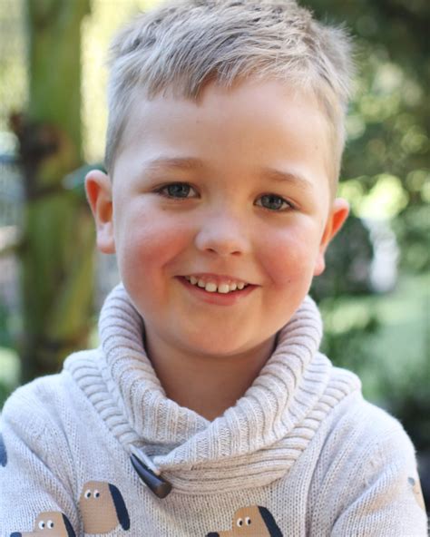 austin worthington auckland actors