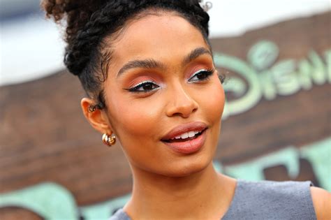 Harvard Grad Yara Shahidi Says 'College Provided A Safe Space To Do A ...