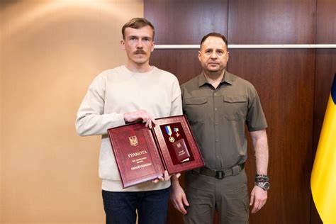 Всі інтерновані командири з “Азовсталі” отримали в Туреччині “Золоті ...
