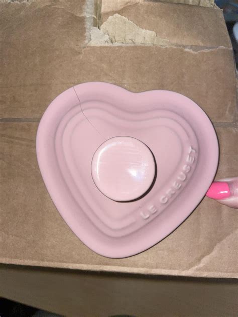 Way to fix hairline fracture? : r/LeCreuset