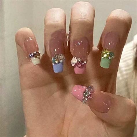 Rhinestone Nails: 33 Bling Designs & Sets For A Glamorous Manicure ...