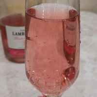 Игристое вино Lambrusco Riunite Rose розовое | отзывы