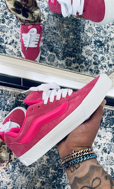 Knu Skool Pink Glo : r/Vans