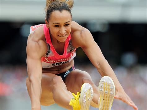 World Championships: Jessica Ennis-Hill's hopes lifted by Tatyana