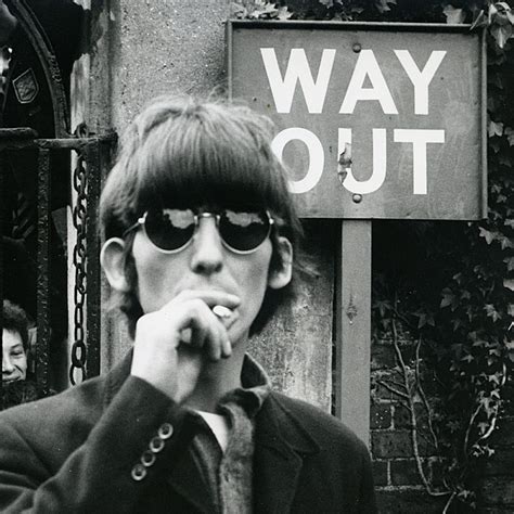 beatles george harrison    robert whitaker spellbound