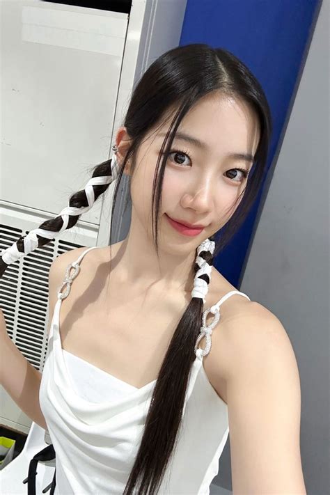 kazuha walpaper kpop novios te amo