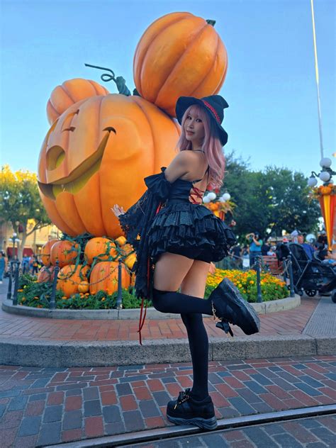 Jennybelly - Jennybelly added a new photo.