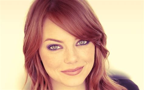 The emma stone blonde hair look is surprisingly versatile 22