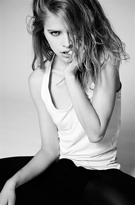 Squarciomomo: La nuova modella Intimissimi 2012 è Tanya Mityushina
