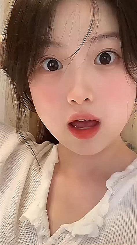 Korean Girl Photo, Model Makeup Tutorial, Kawaii Faces, Girl Haircut ...