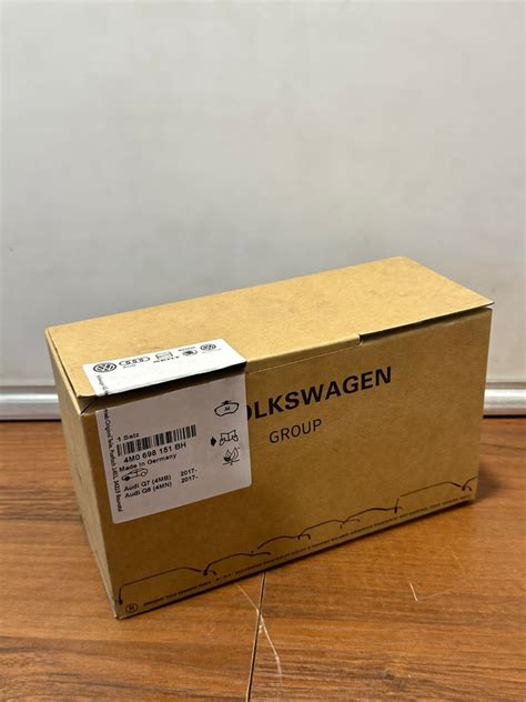 Тормозные колодки VAG (VW/Audi/Skoda/Seat) 4M0698151BH Передние ...