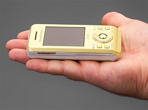 Sony Ericsson S500i Review