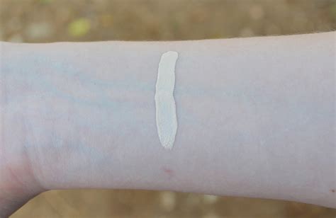 Urban Decay Naked Skin Weightless Complete Coverage Concealer. Мой ...