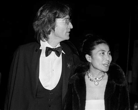 John lennon and yoko ono photo that captures true love