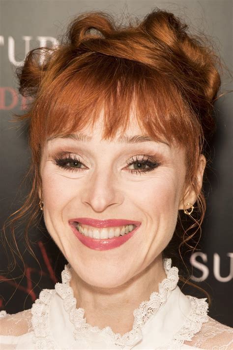Ruth Connell - FilmAffinity