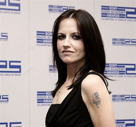 Lead singer of Cranberries arrested over in-flight assault | Metro News