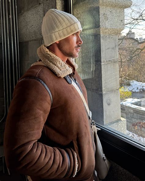 Robert Sepúlveda Jr. | #NYC a life long love affair 🍎 ️ | Instagram