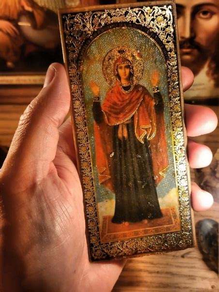 ЭТУ ИКОНУ БОЖИЕЙ МАТЕРИ " НЕРУШИМАЯ СТЕНА " МНЕ ПЕРЕДАЛИ С ДОНБАССА ...