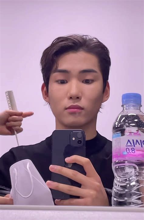 Korean Celebrities, Asian Boys, Tang, Pretty Pictures, Pretty People ...