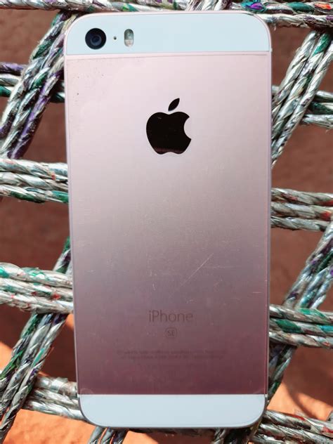Apple - PixaHive