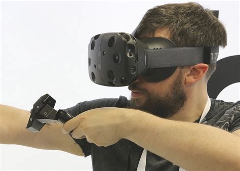 New HTC Vive VR Headset In The Works - Geeky Gadgets