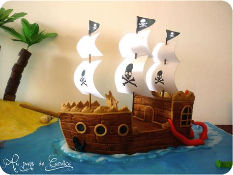 Gâteau "bateau pirate" (tutoriel) - Au pays de Candice | Gateau bateau