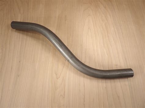 Exhaust pipe