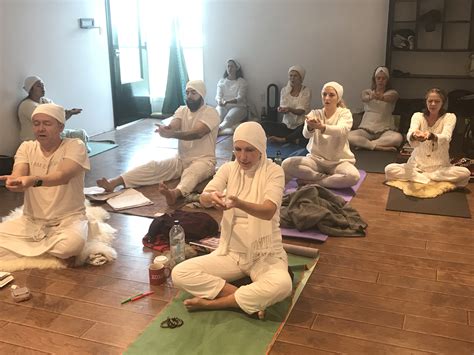 Kundalini Yoga Teacher Training Level 1 Karam Kriya School 2