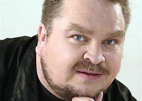 Умер певец Евгений Шаповалов