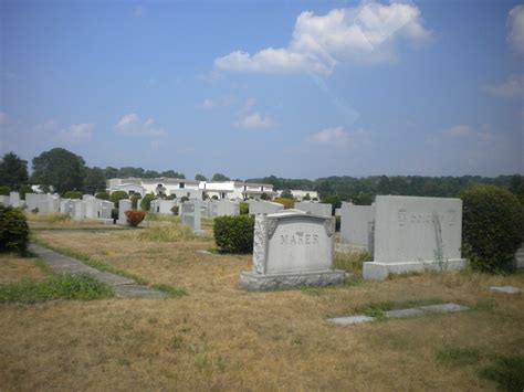 DSCN2772 | Cedar Park Cemetery, 735 Forest Avenue, Paramus, … | Flickr